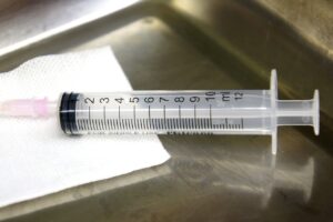 syringe, hd wallpaper, wallpaper 4k-1763909.jpg